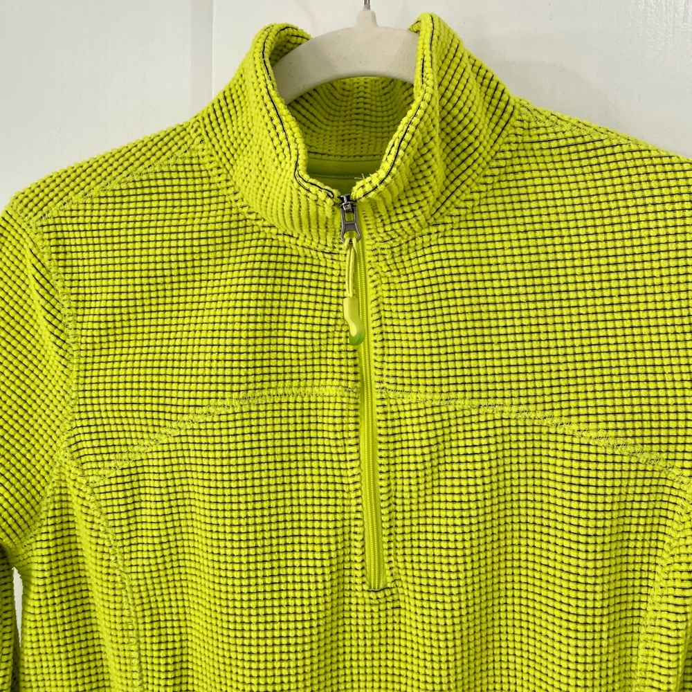 ππ DONATED Tangerine Bright Green Quarterzip - Picture 2 of 8